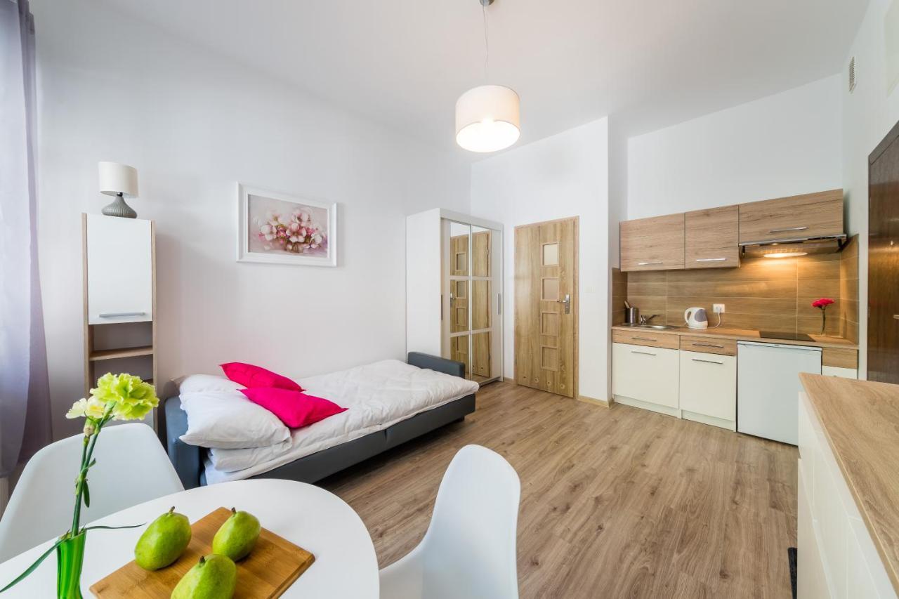 Zelazna Apartment Wawelofts Краков Экстерьер фото