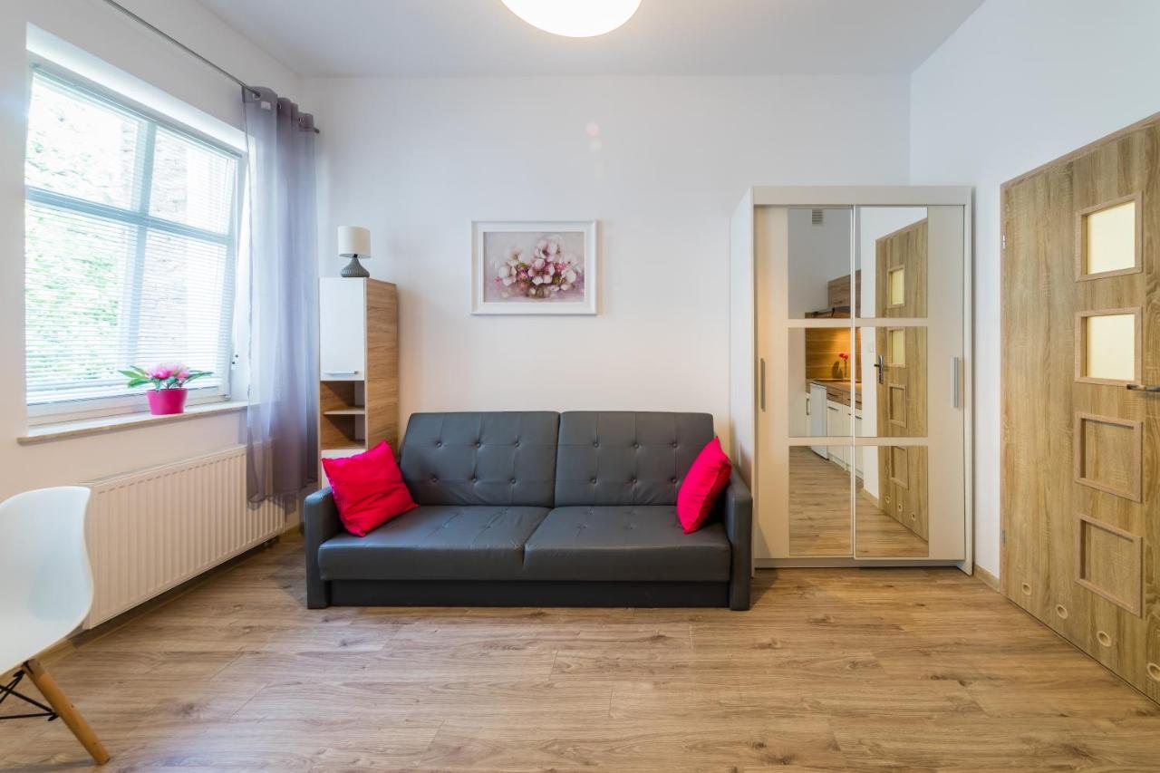 Zelazna Apartment Wawelofts Краков Экстерьер фото