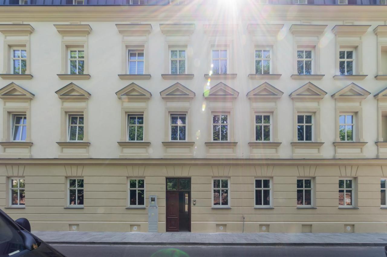 Zelazna Apartment Wawelofts Краков Экстерьер фото